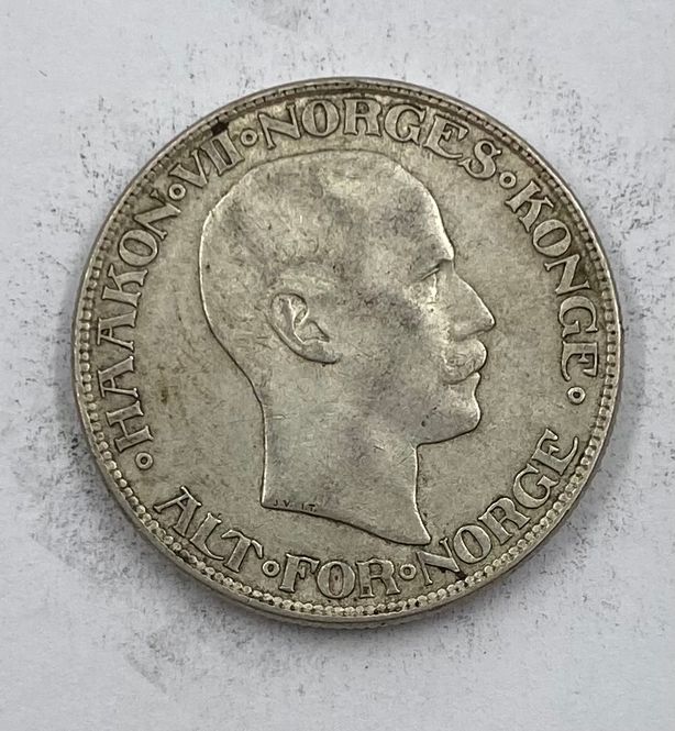 Hovedbilde 2 kr 1914. Kv. 1/1+