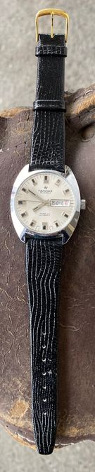 Hovedbilde Hanowa 25 Jewels Incabloc Automatic med dag/dato.