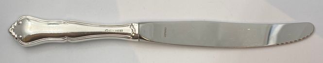 Hovedbilde Märtha:Liten spisekniv med skjæretagger 21 cm.