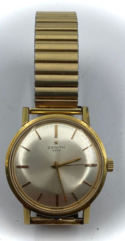 Zenith 2300 gull på stål med strekklenke.