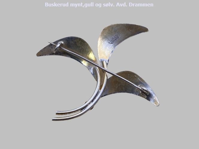 Hovedbilde 925 sølv brosje med emalje.