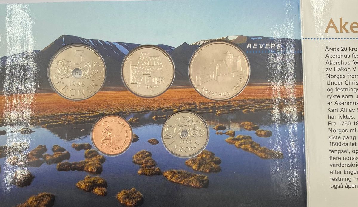 Souvenir sett 1999