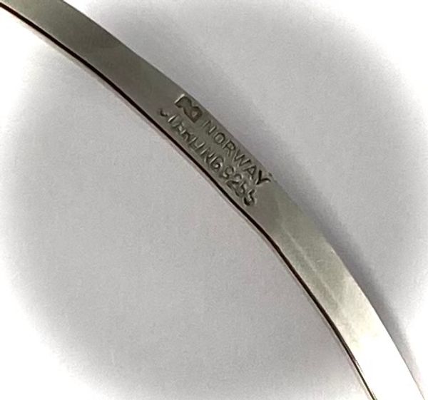 Hovedbilde Klave med anheng og sten av Anna Greta Eker