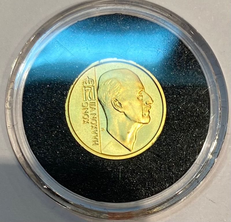 Kongehuset 100 år - Kong Haakon VII. Gull