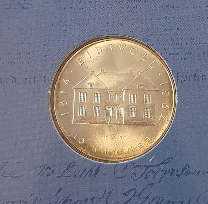 Hovedbilde 10 kr 1964 i pappomslag